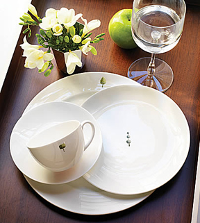 Barbara Barry Boxwood Topiary Dinnerware | Gracious Style