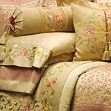 Anali Chrysanthemum Bedding Embroidered | Gracious Style
