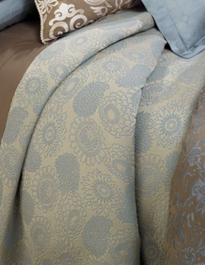 Sferra Dahlia Blanket Covers Coverlets Shams Matelasse Italian bedding | Gracious Style
