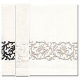 Anali Renaissance Embroidered Linen Guest Hand Towels | Gracious Style