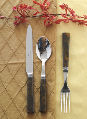 Tortue Tortoise Flatware by Mariposa | Gracious Style