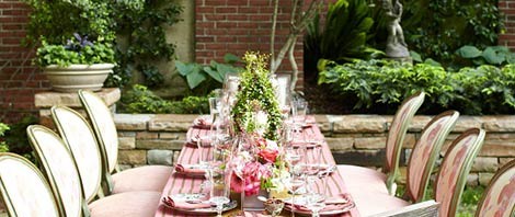 Summer Salsa Table Linens Featured in Traditional Home