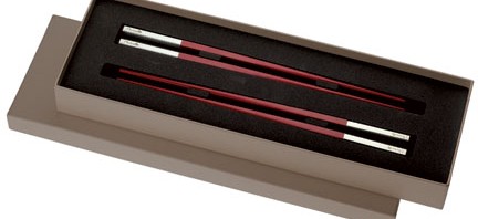 What is the Difference Between Chinese and Japanese Chopsticks?
