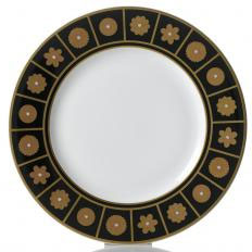  Rich Dinnerware 