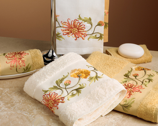 Chrysanthemum Embroidered Bath Towels