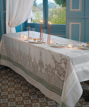 Renaissance Sable Table Linens